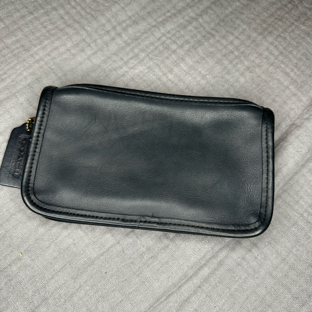 Vintage coach chunky Case navy